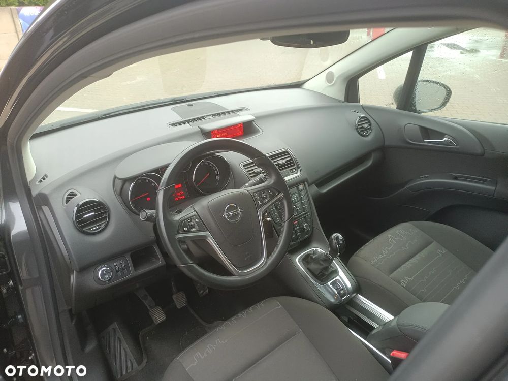 Opel Meriva - 16