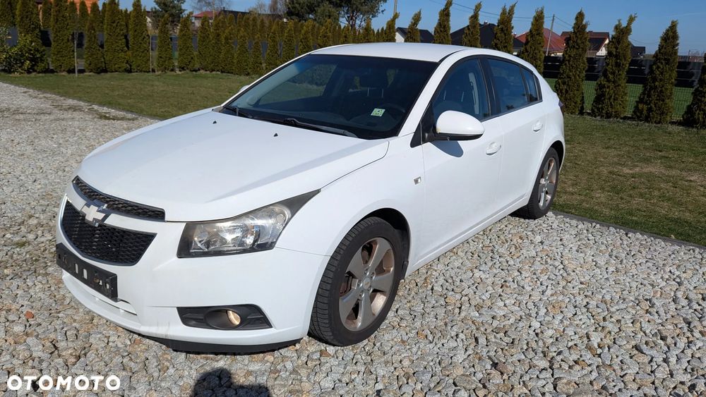 Chevrolet Cruze 1.7TD LT+ - 23