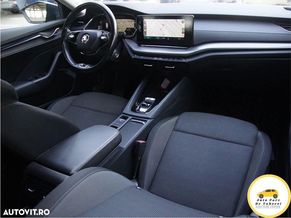 Skoda Octavia 2.0 TDI DSG Exclusive Plus - 29