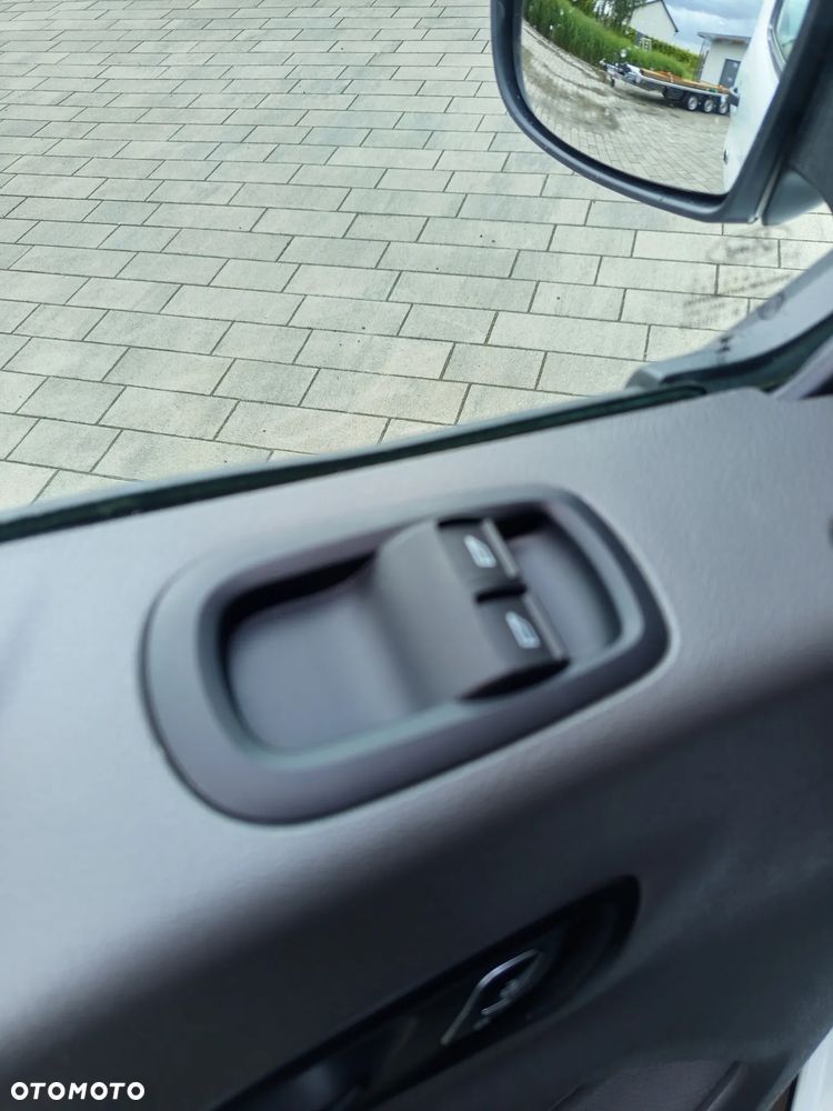 Ford transit - 27