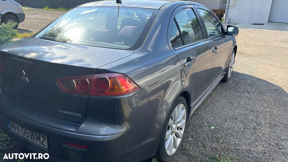 Mitsubishi Lancer 2.0 DI-D Instyle - 4