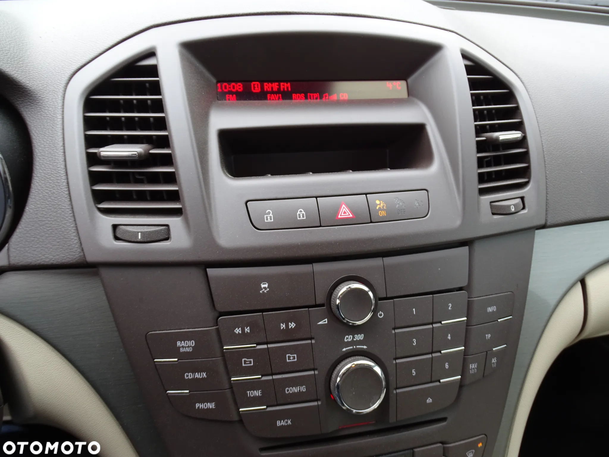 Opel Insignia 1.8 Edition - 32