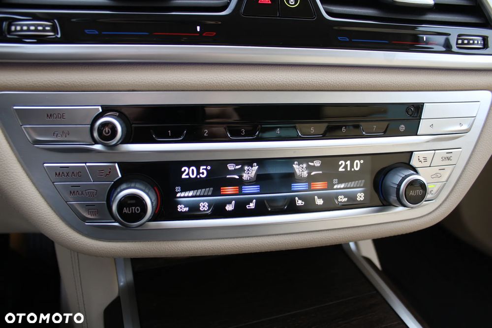 BMW Seria 7 740d xDrive - 20