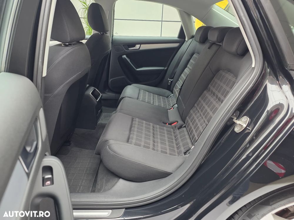 Audi A4 2.0 TDI DPF multitronic Ambition - 17