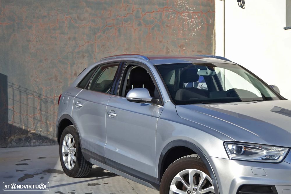 Audi Q3 2.0 TDI quattro Design S tronic - 6