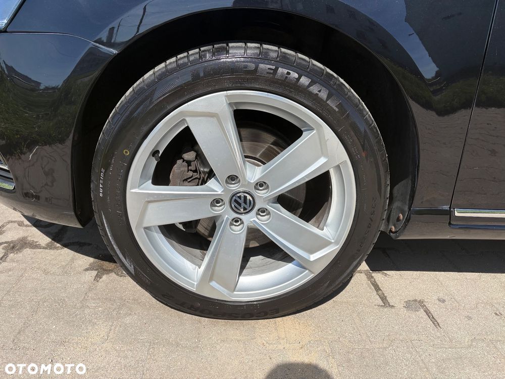 Volkswagen Passat 2.0 TDI Comfortline - 10