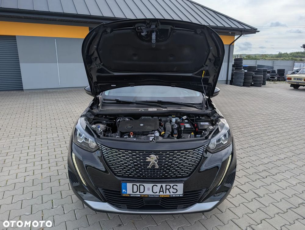 Peugeot 2008 BlueHDi 130 Allure S&S EAT8 - 17