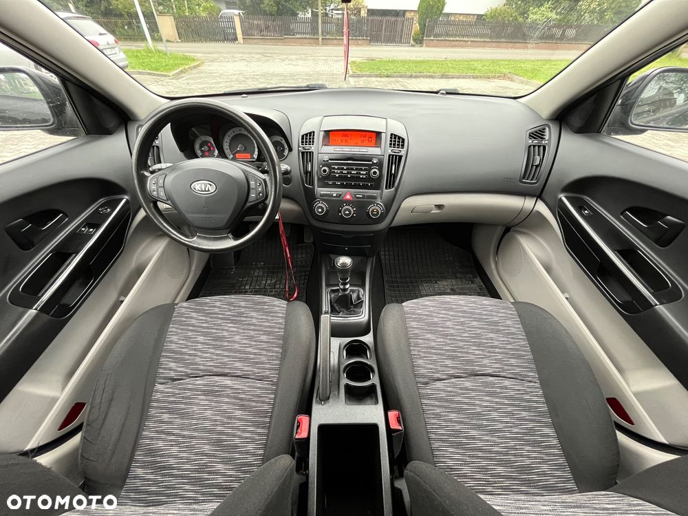 Kia Ceed 1.4 Optimum - 19