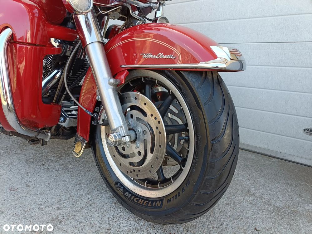 Harley-Davidson Touring Electra Glide - 11