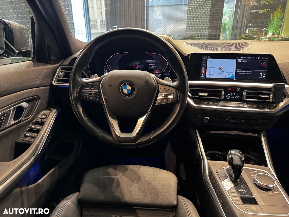 BMW Seria 3 320d AT MHEV - 16