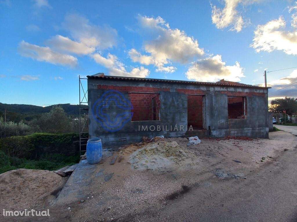 Moradia T3 a 15 minutos de Tomar, no Centro de Portugal - Grande imagem: 3/32