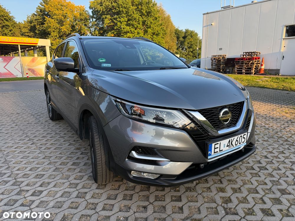 Nissan Qashqai - 2