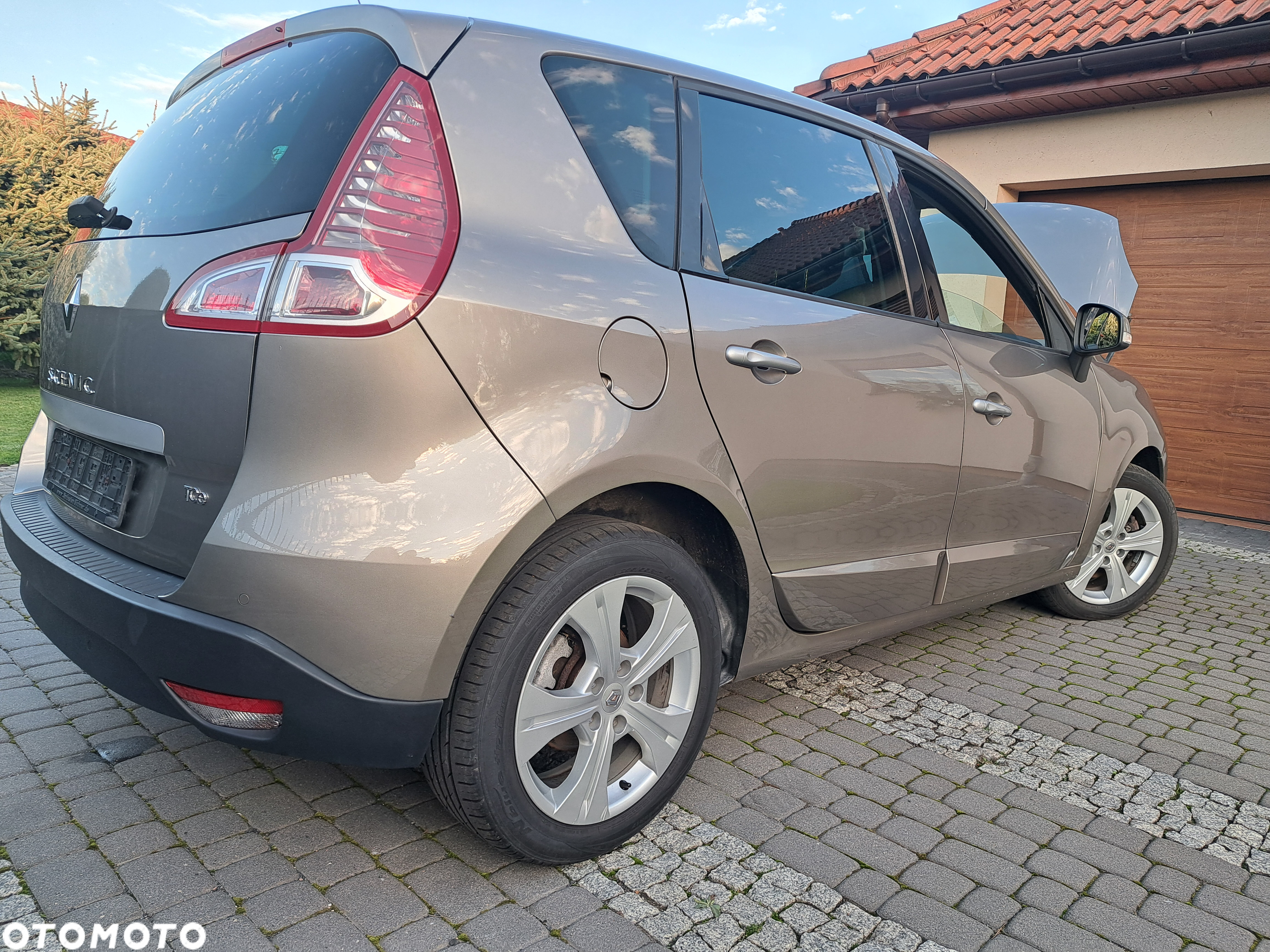 Renault Scenic 1.4 16V TCE TomTom Edition - 39