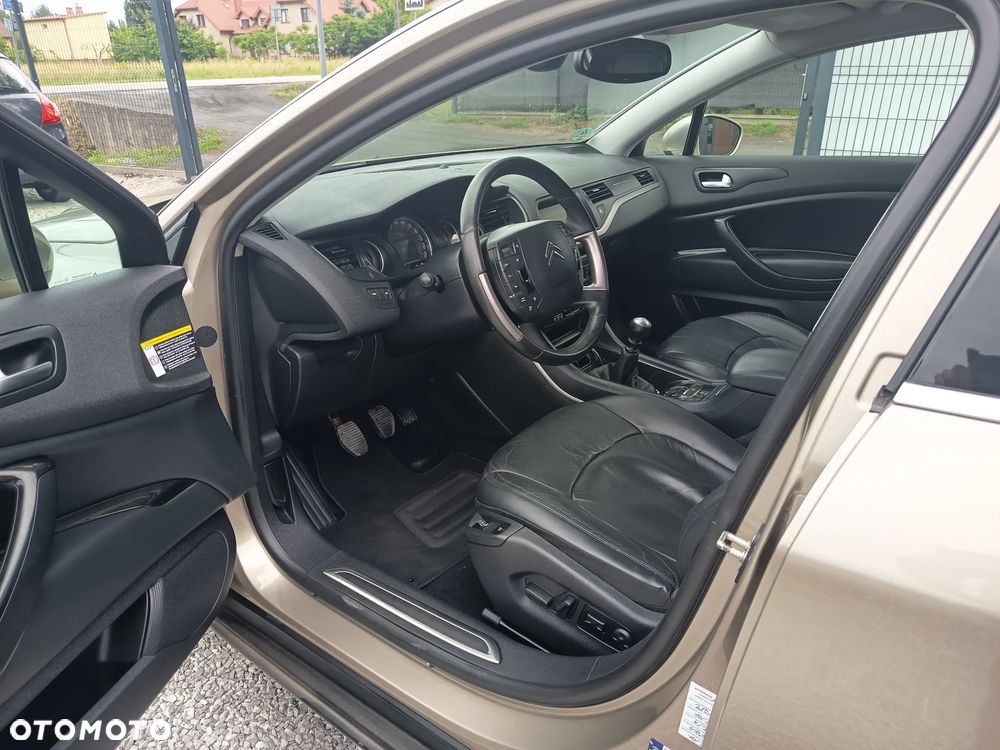 Citroën C5 HDi 165 FAP Exclusive - 17