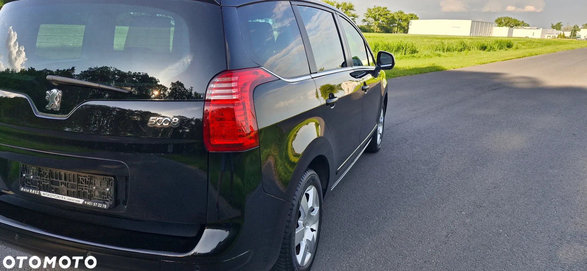 Peugeot 5008 1.6 Premium - 6
