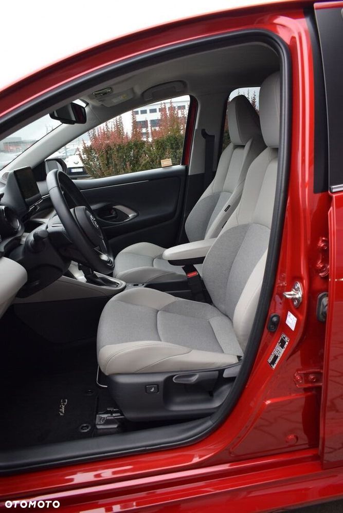 Toyota Yaris - 13