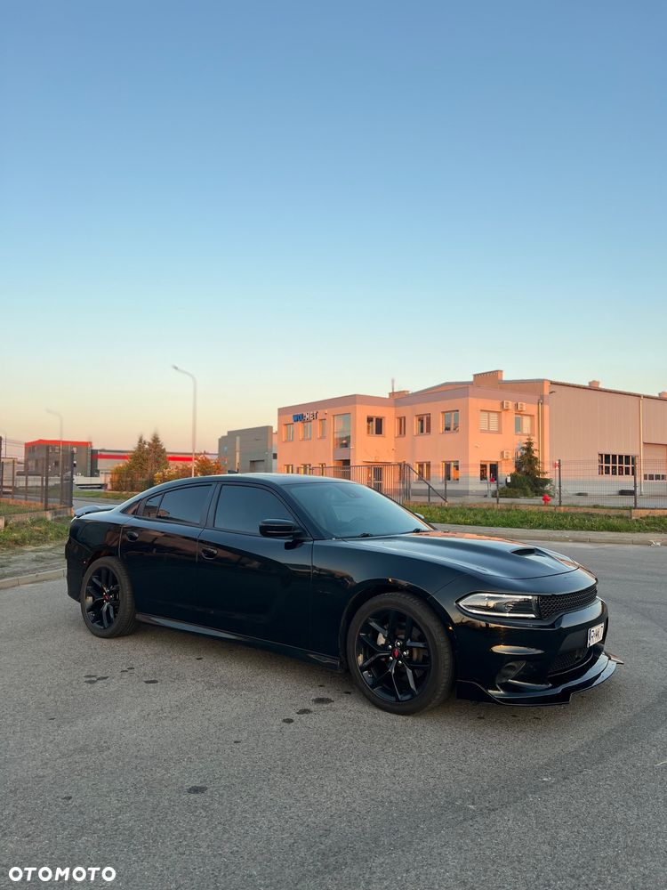 Dodge Charger 5.7 R/T - 4