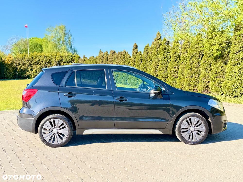 Suzuki SX4 S-Cross 1.6 DDiS 4x4 limited+ - 4