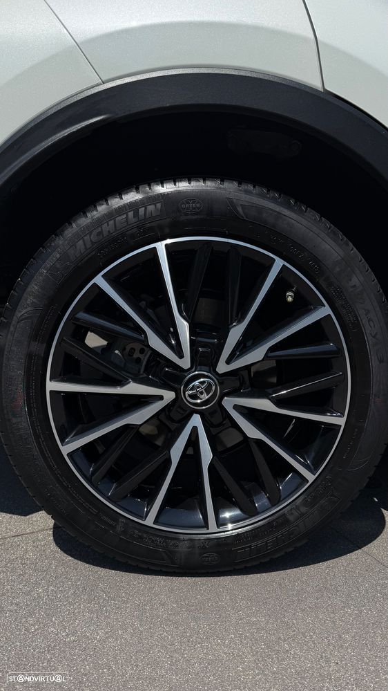 Toyota C-HR 1.8 Hybrid Exclusive - 4