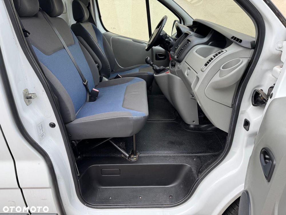 Renault Trafic - 9