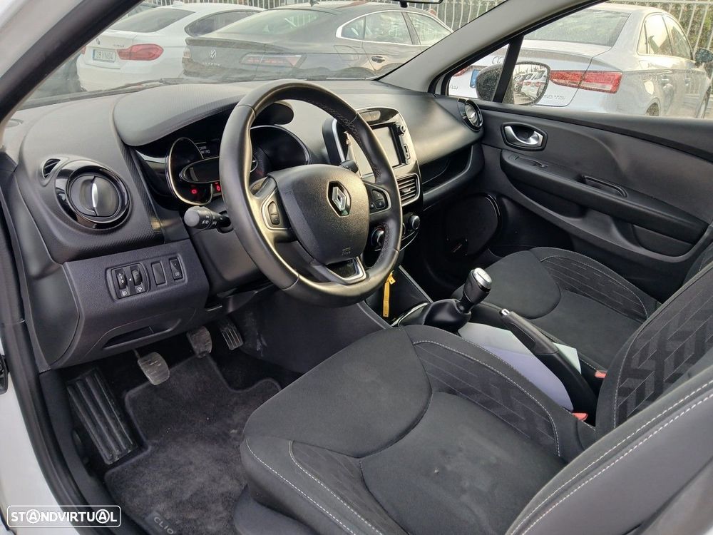 Renault Clio 1.5 dCi Limited - 17