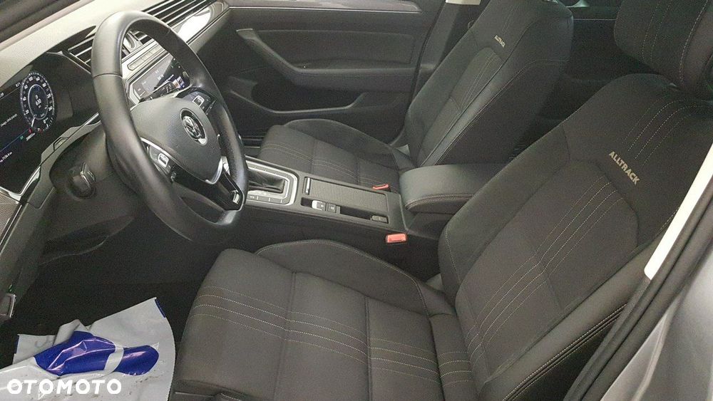 Volkswagen Passat Alltrack - 20