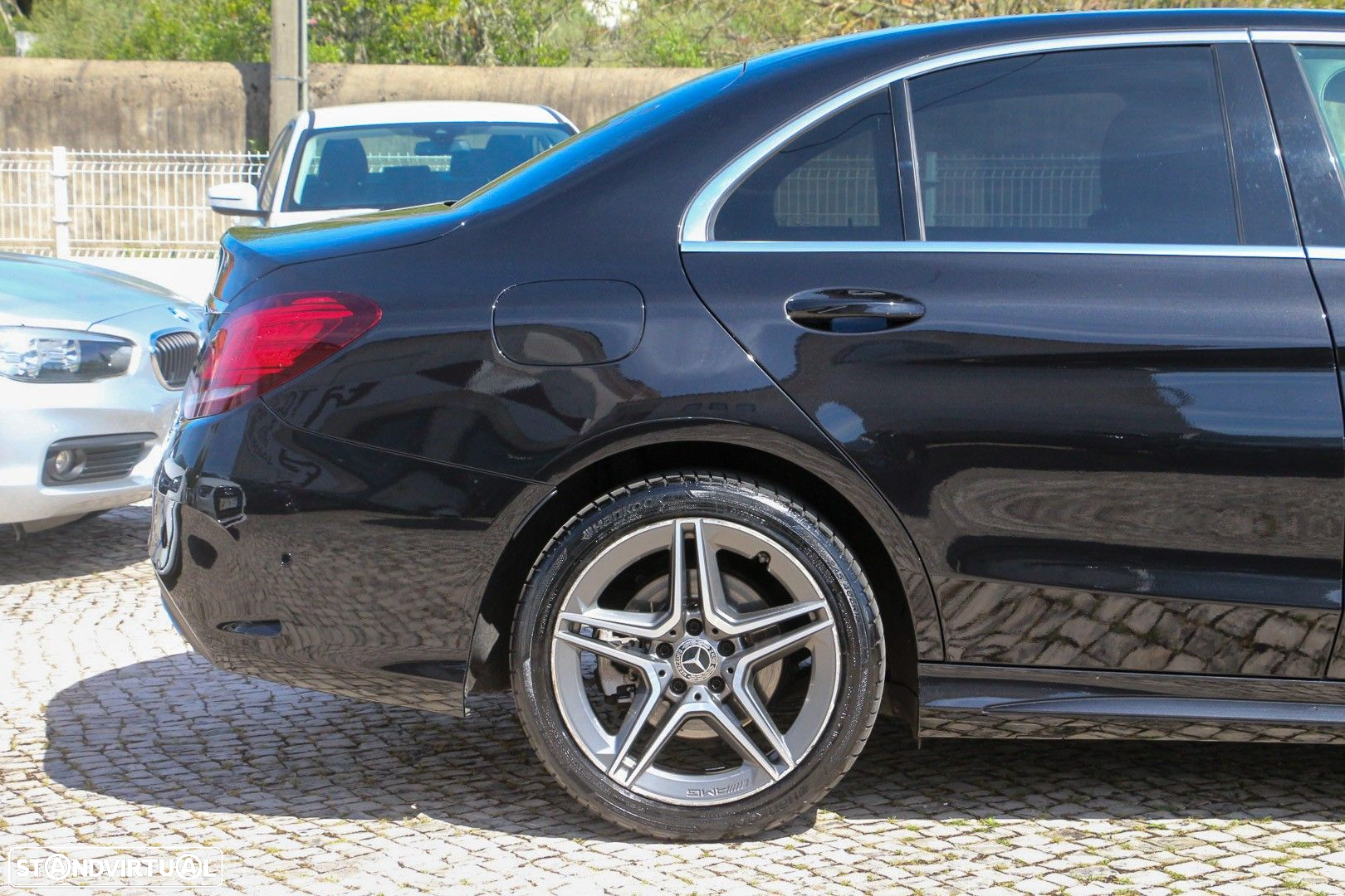 Mercedes-Benz C 200 - 13