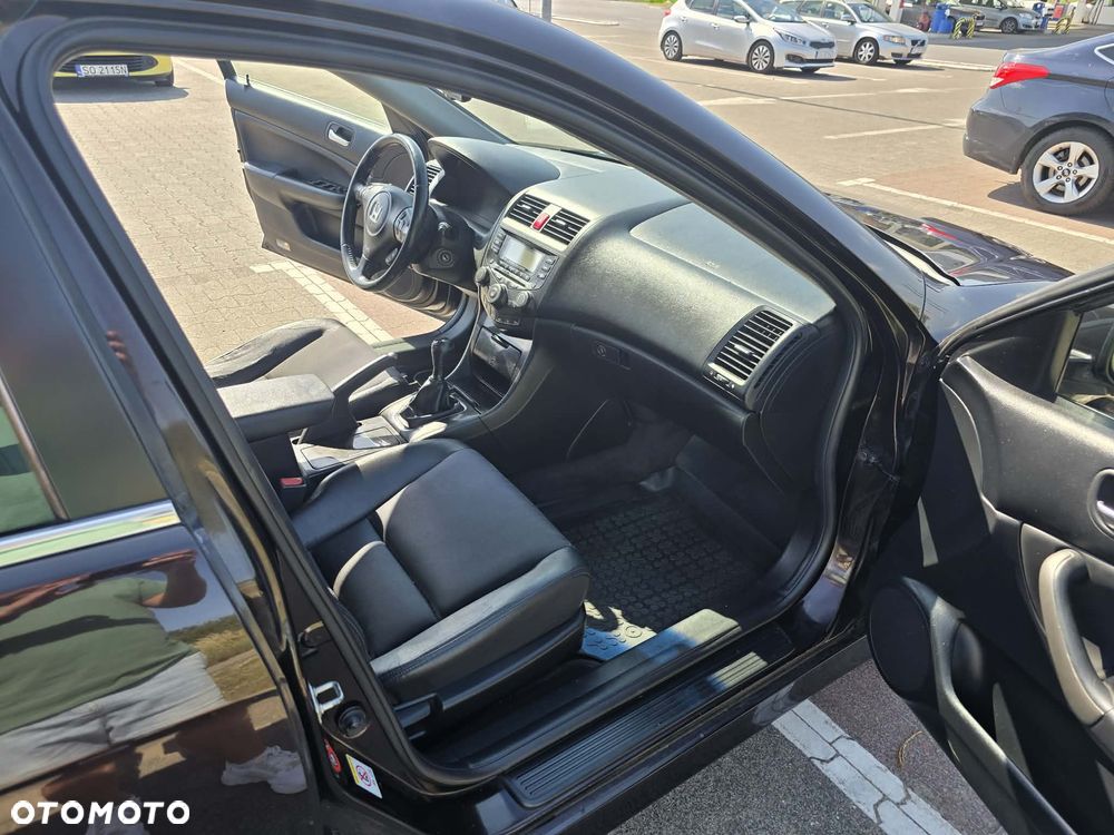 Honda Accord 2.0 Executive - 20