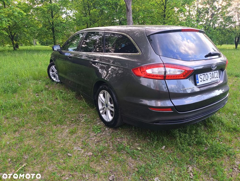 Ford Mondeo 2.0 TDCi Titanium PowerShift - 6