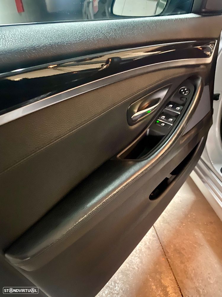 BMW 520 d Aut. Luxury Line - 15