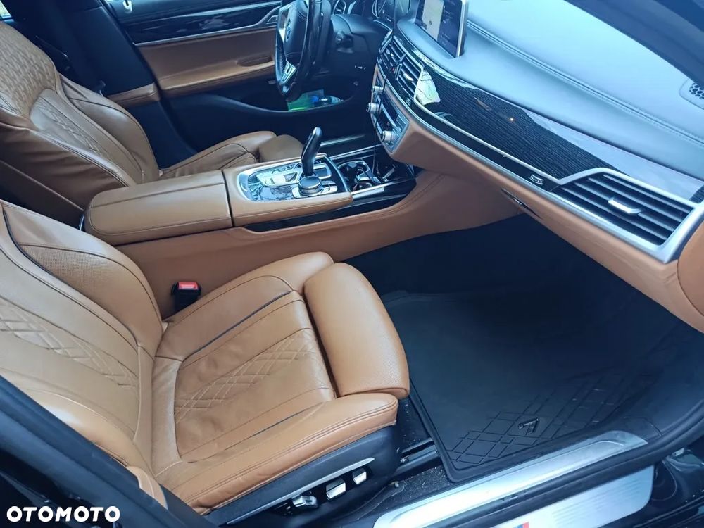 BMW Seria 7 730d xDrive - 11