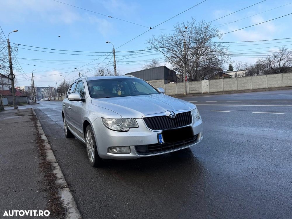 Skoda Superb 2.0 TDI Ambition DSG - 1