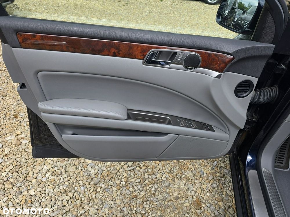 Volkswagen Phaeton - 26
