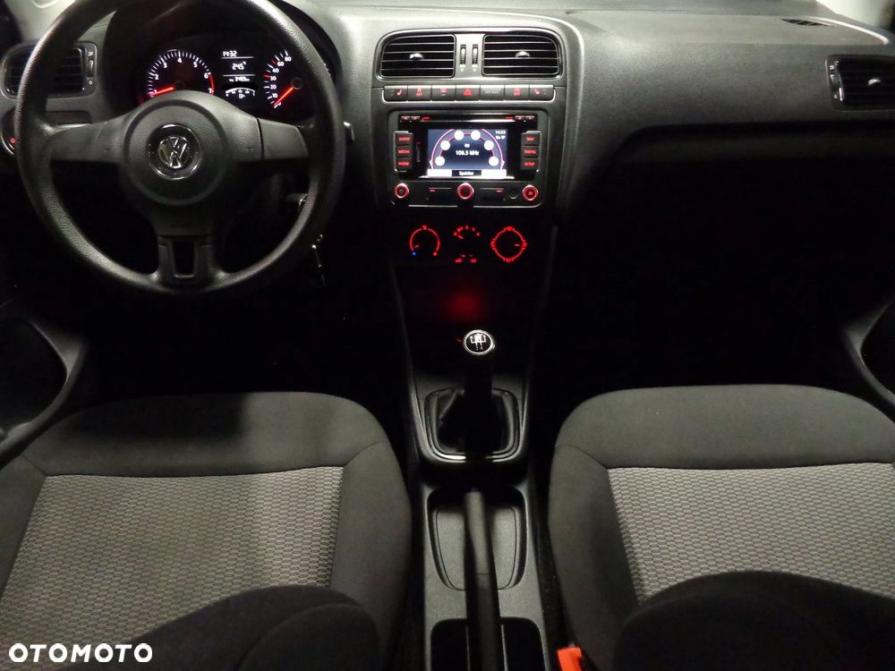 Volkswagen Polo - 7