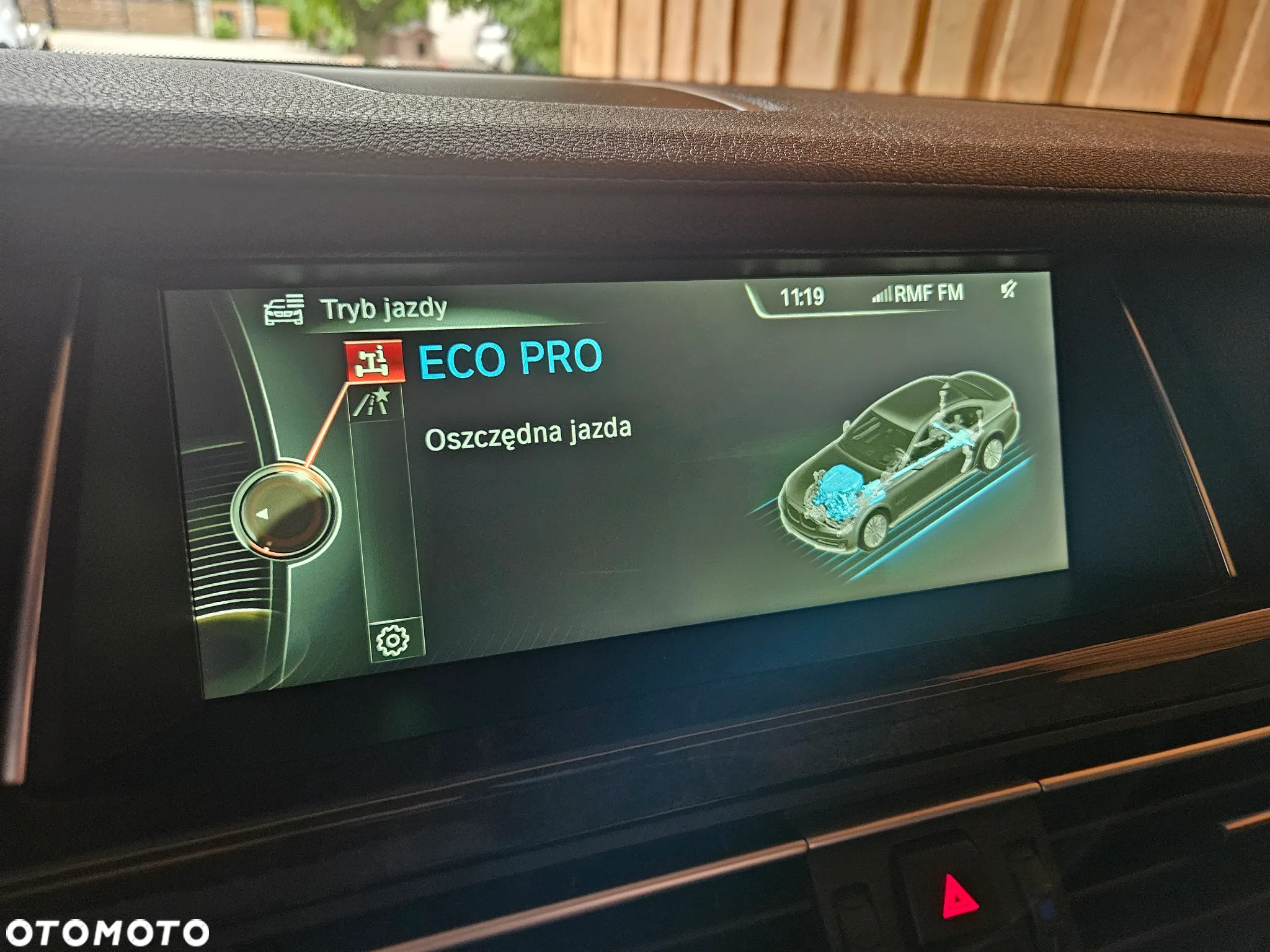 BMW Seria 7 730d xDrive - 24