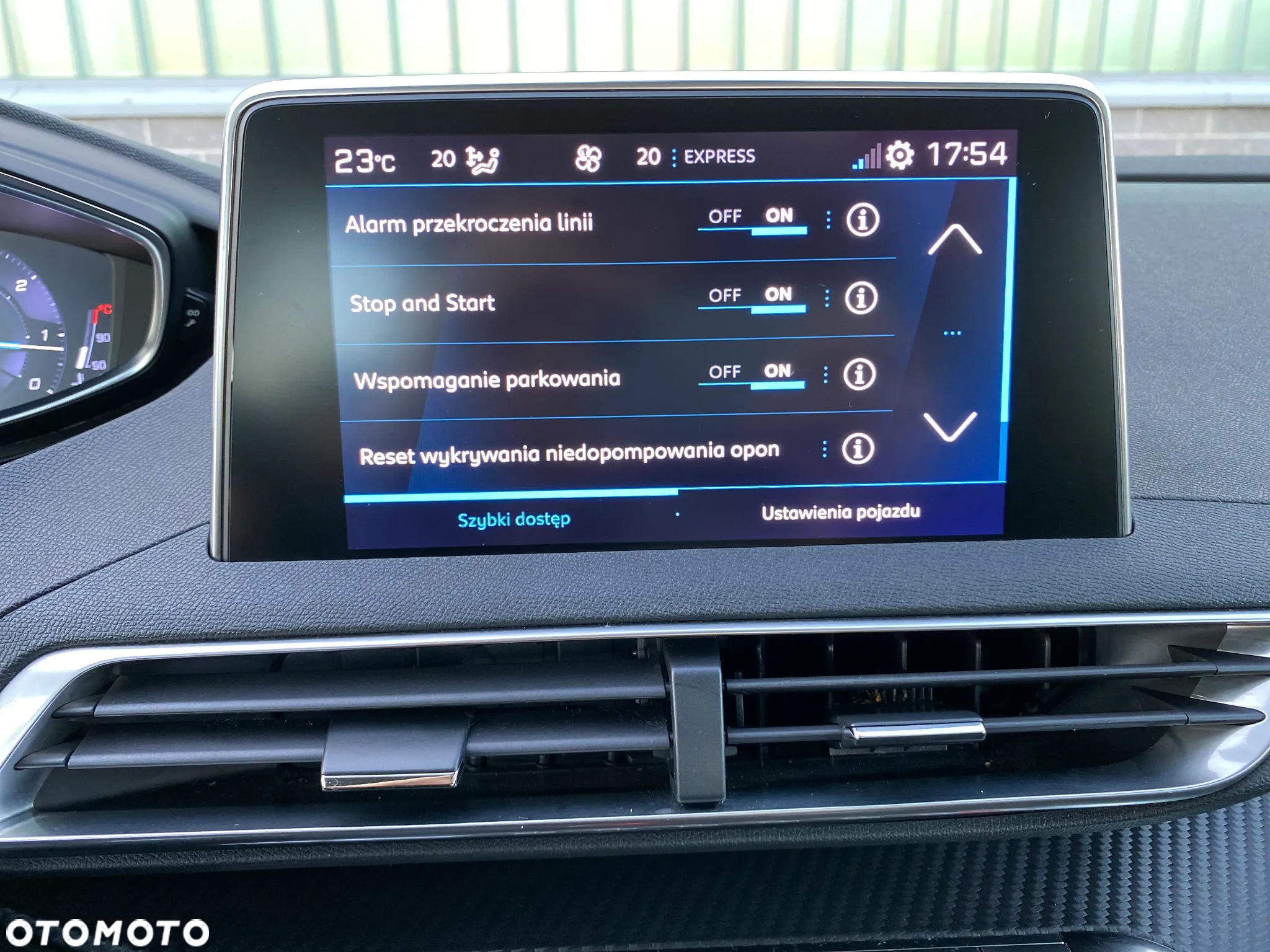 Peugeot 3008 1.5 BlueHDi Active S&S - 15