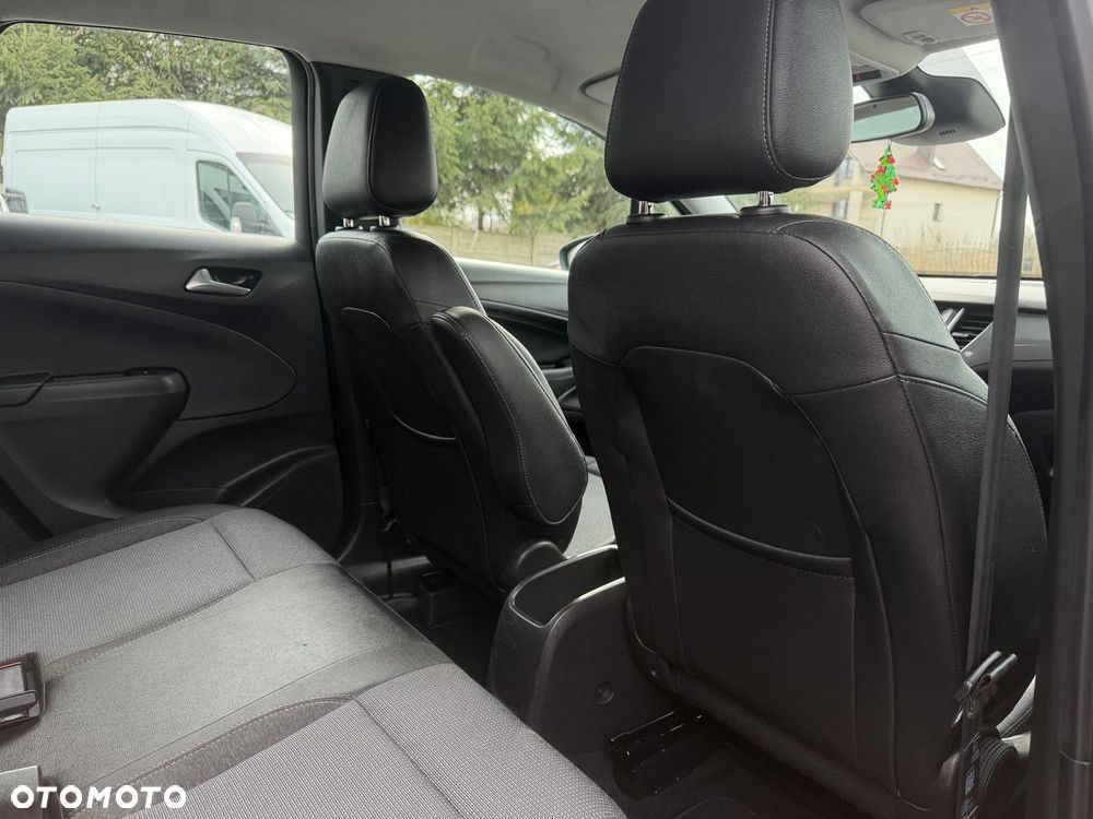 Opel Crossland X - 22