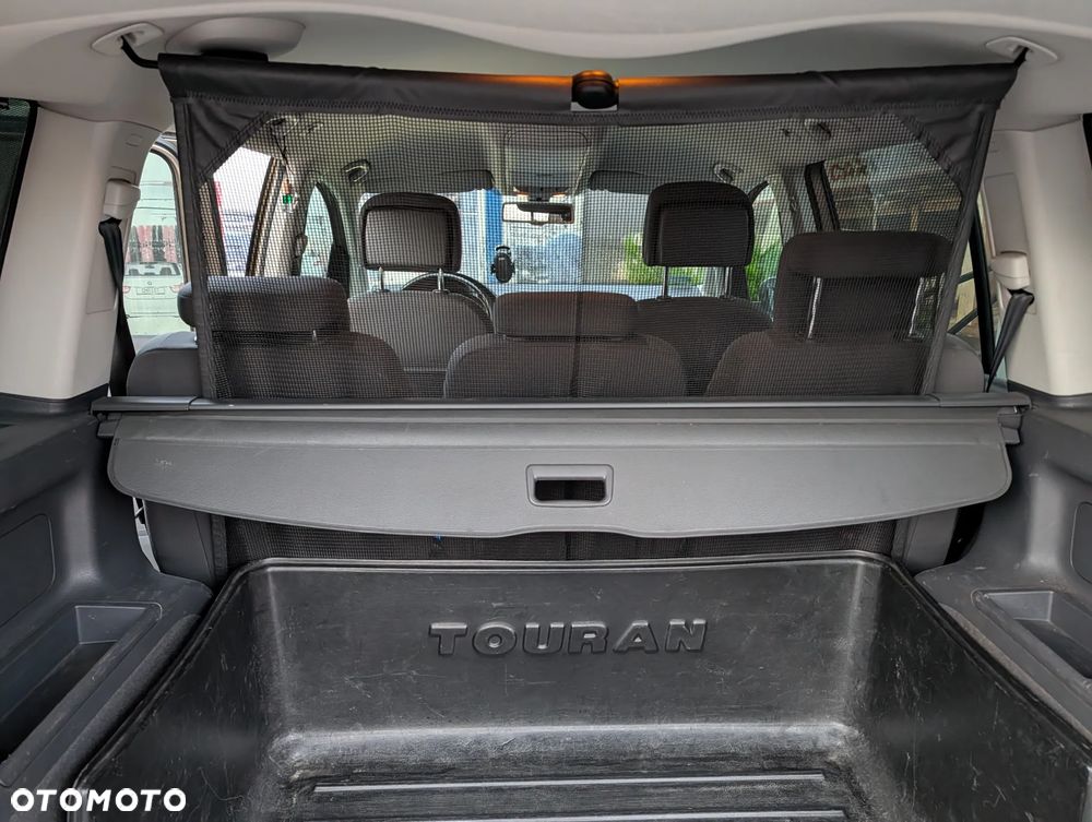 Volkswagen Touran 1.4 TSI Comfortline - 6
