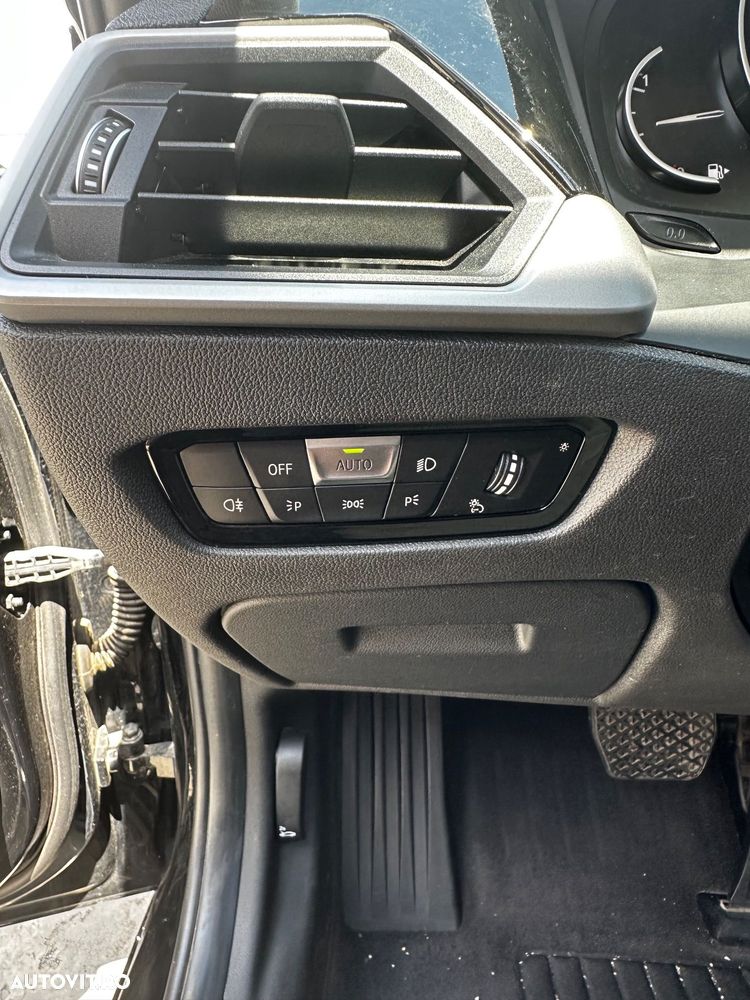 BMW Seria 3 320i AT - 8