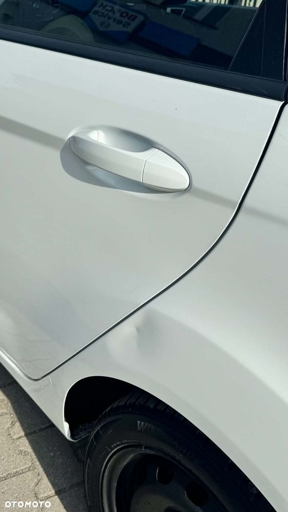 Ford Fiesta 1.25 Silver X (Ambiente) EU6 - 23