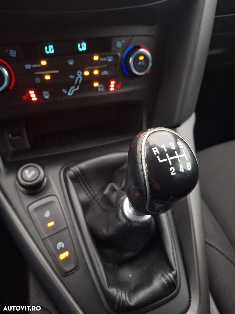 Ford Focus 1.0 EcoBoost Start Stop Trend - 21