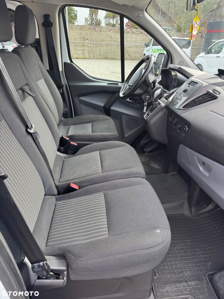 Ford Transit Custom - 8