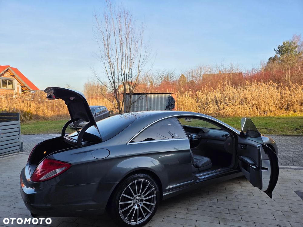 Mercedes-Benz CL 500 4Matic 7G-TRONIC - 22