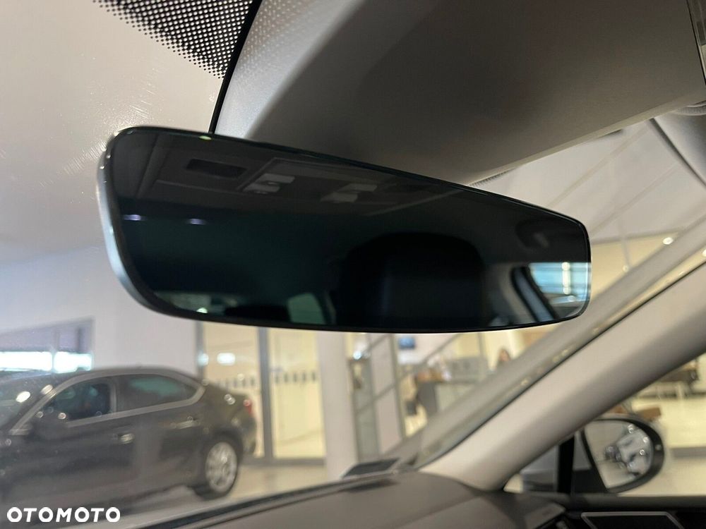 Volkswagen Passat 1.8 TSI BMT Highline DSG - 31