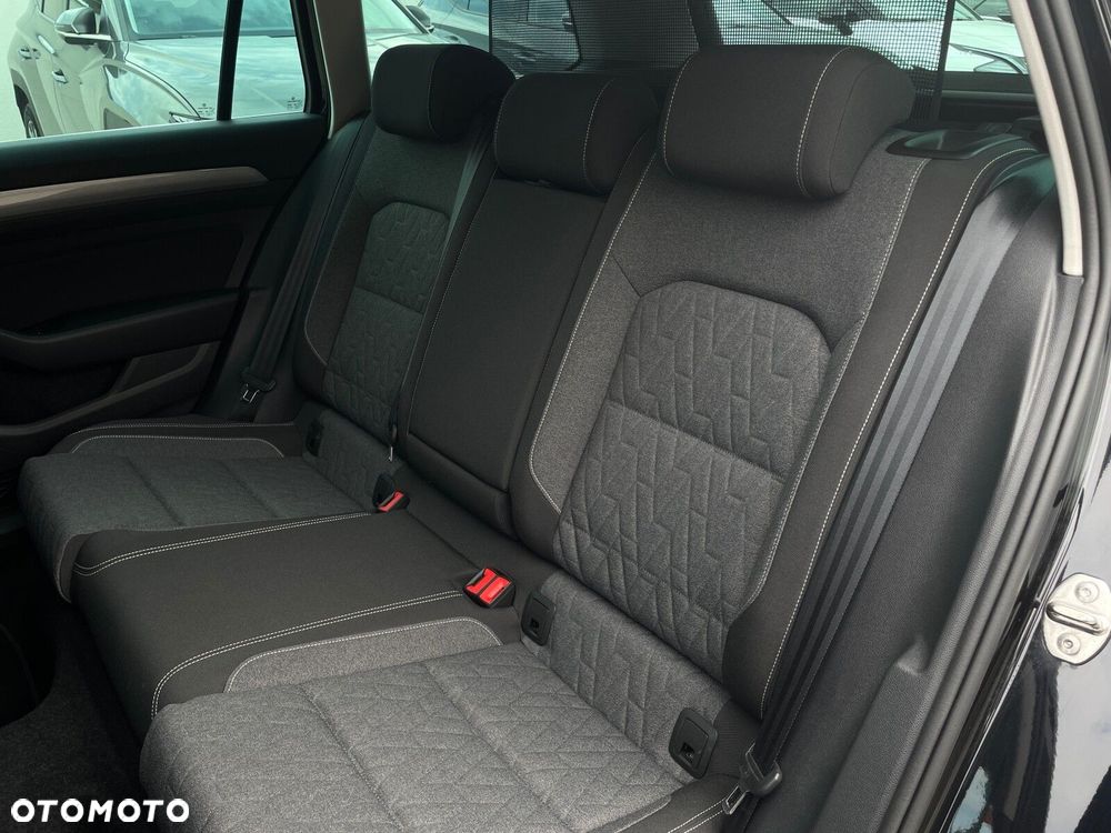 Volkswagen Passat Variant 2.0 TDI SCR Business Plus DSG - 14