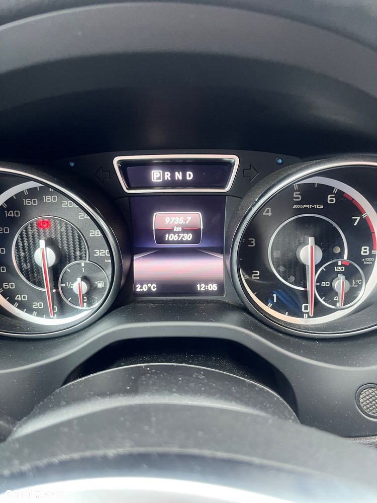 Mercedes-Benz CLA 45 AMG 4Matic 7G-DCT - 9