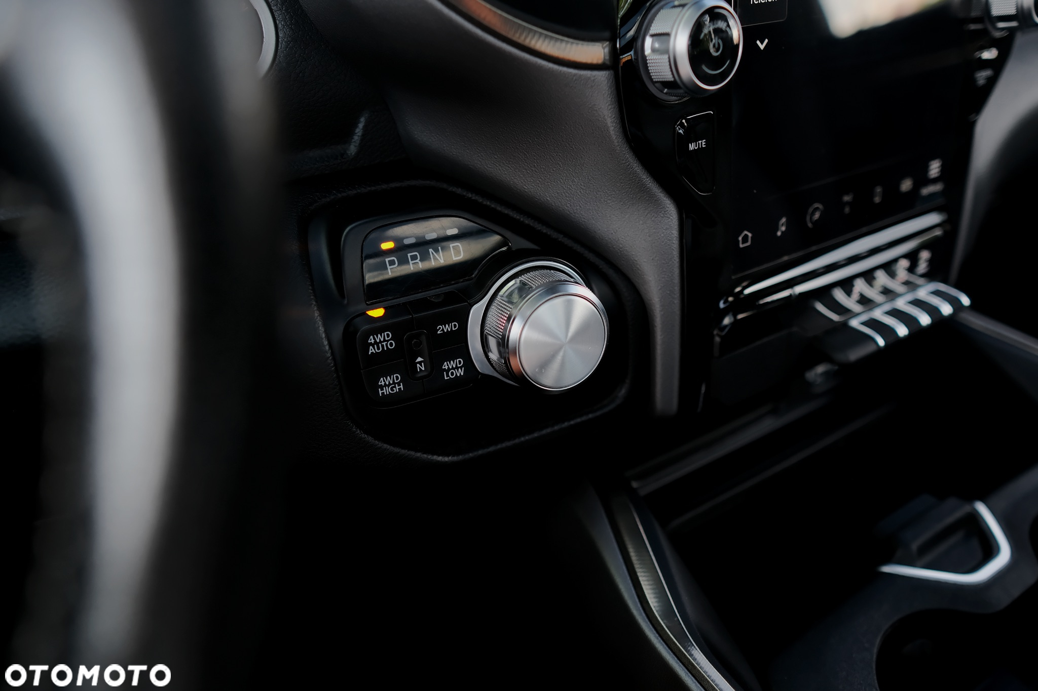 RAM 1500 Crew Cab Sport - 21