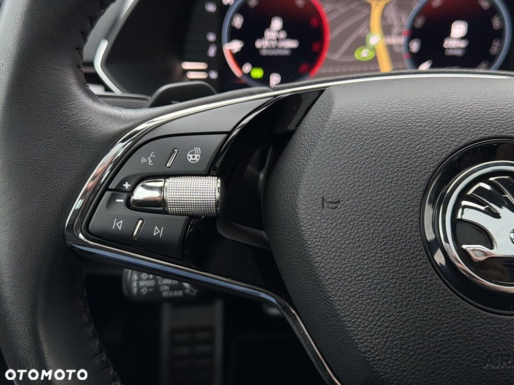 Skoda Superb 2.0 TDI SCR 4x4 L&K DSG - 16