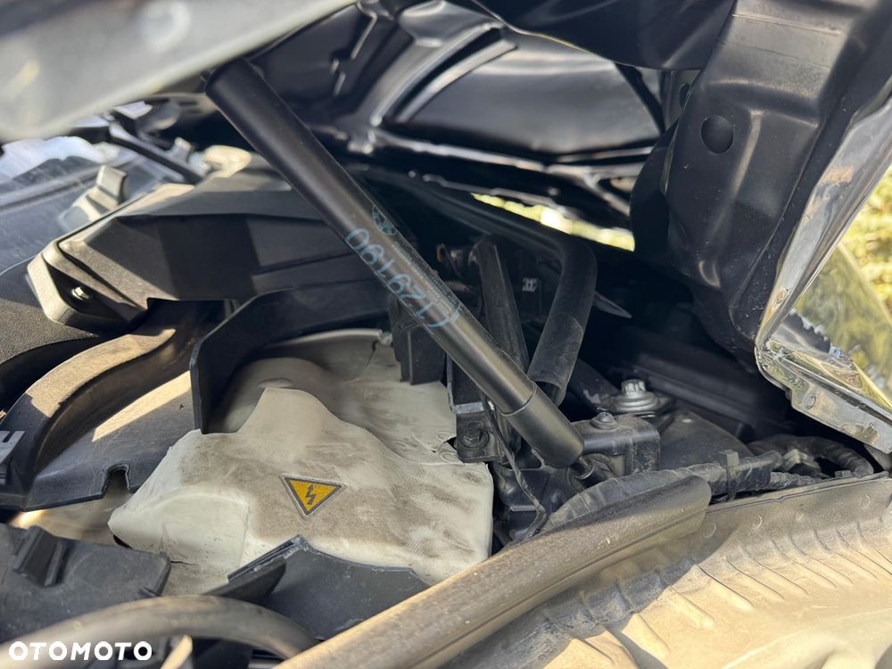 BMW Seria 3 320i Edition Exclusive - 11