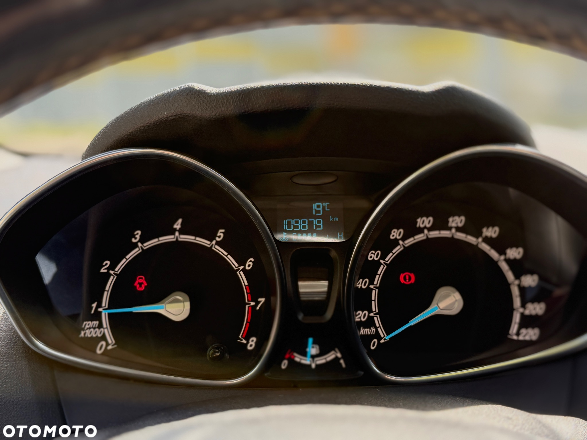 Ford Fiesta 1.0 EcoBoost S&S TITANIUM - 24